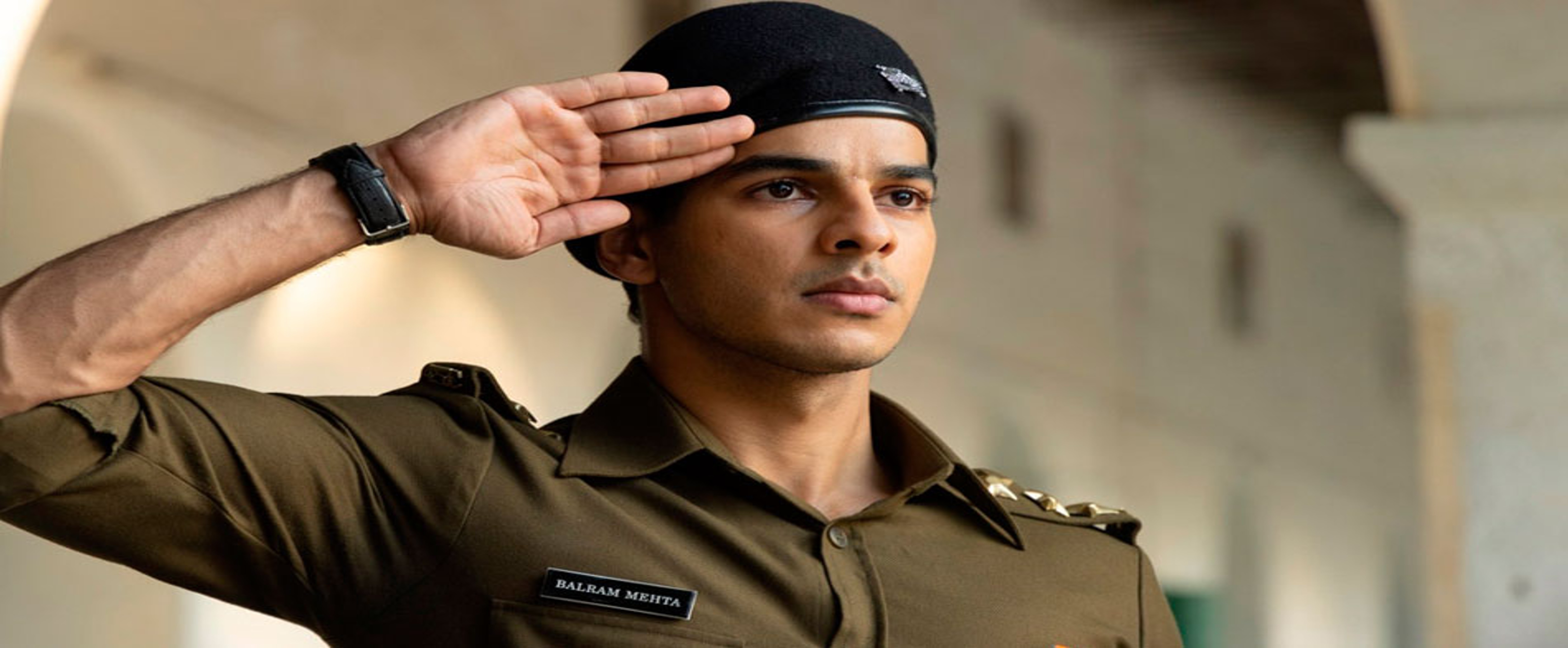 ईशान खट्टर शाहिद कपूर के छोटे भाई हैं।