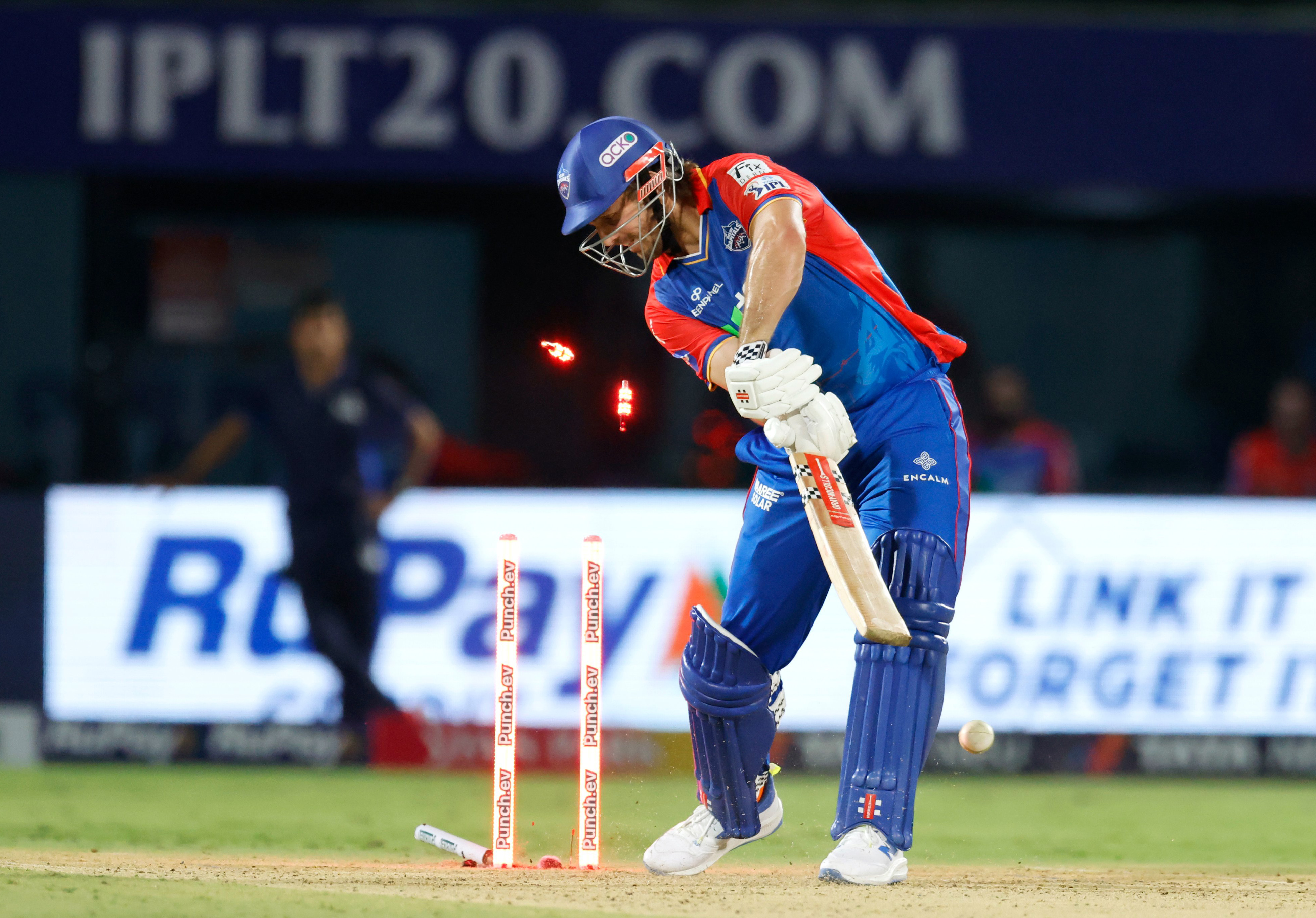 मथीश पथिराना की 150 किमी/घंटे स्पीड की यॉर्कर पर मिचेल मार्श बोल्ड हो गए।