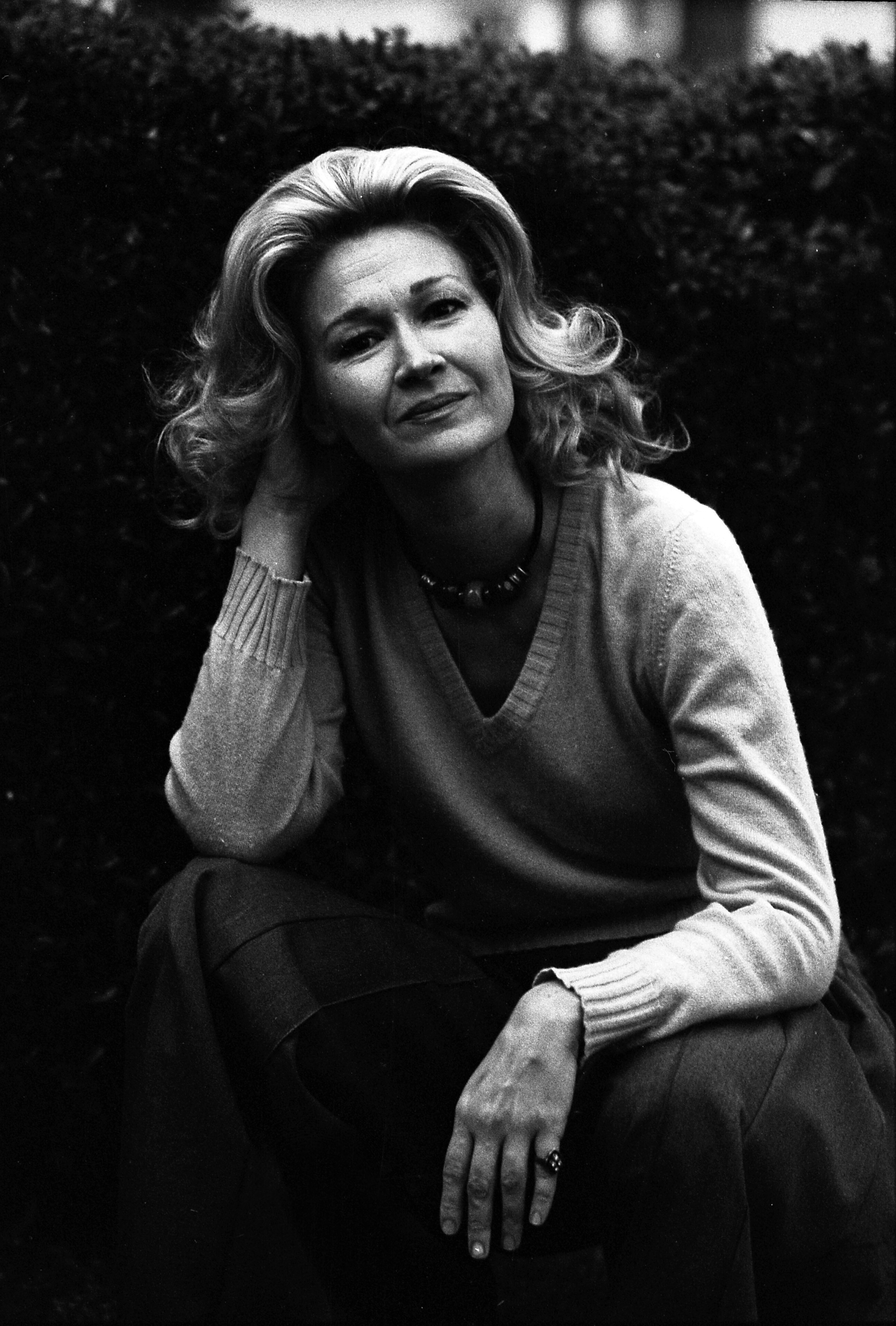 वे 'एलिस डोंट लिव हियर एनिमोर' में वेट्रेस के रोल से मशहूर हुई थीं।